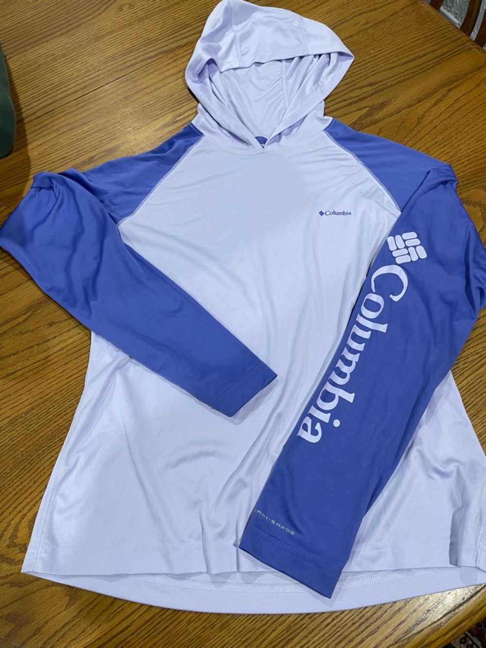 Columbia Two-Tone Purple Hooded Sun Shirt